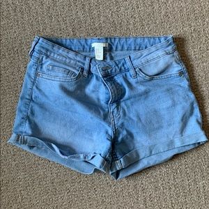 High-rise short shorts